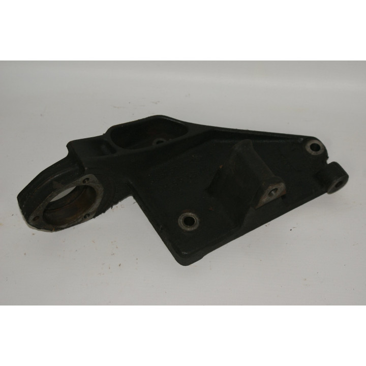 Halter Lichtmaschine
